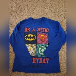 Boys Xs t-shirt
